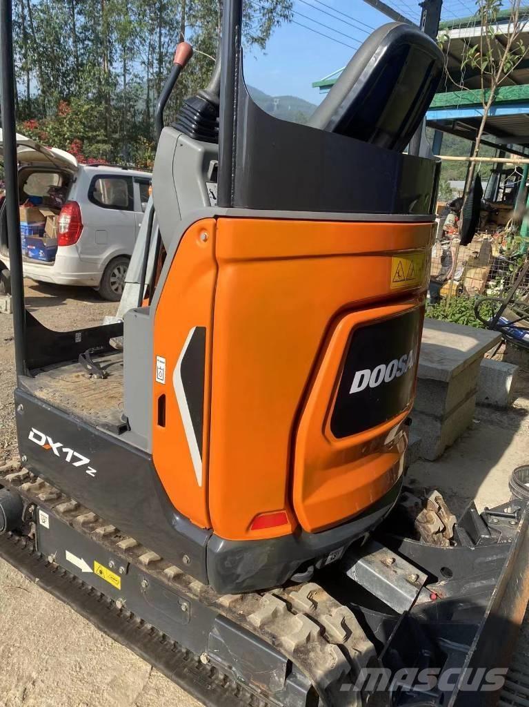 Doosan DX 17 Mini bagri <7t