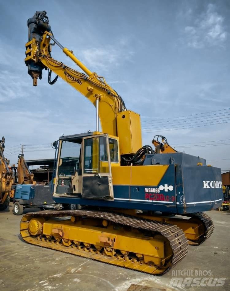Komatsu PC 200 LC-3 Bagri goseničarji