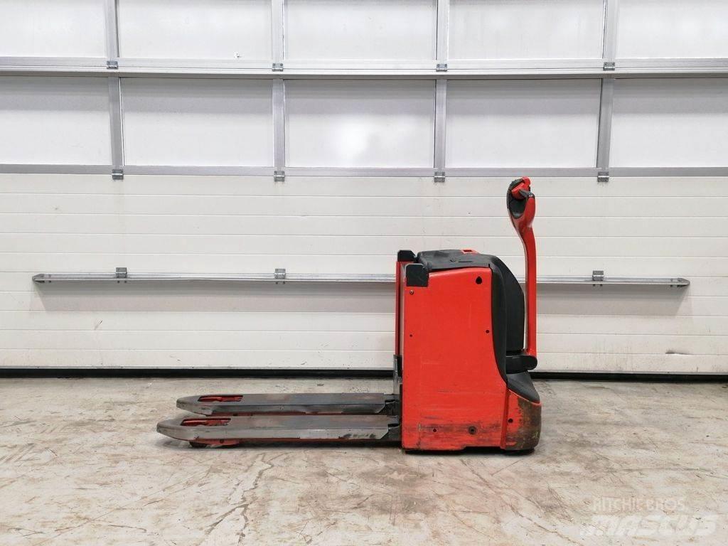 Linde T16L Električni nizko dvižni viličar