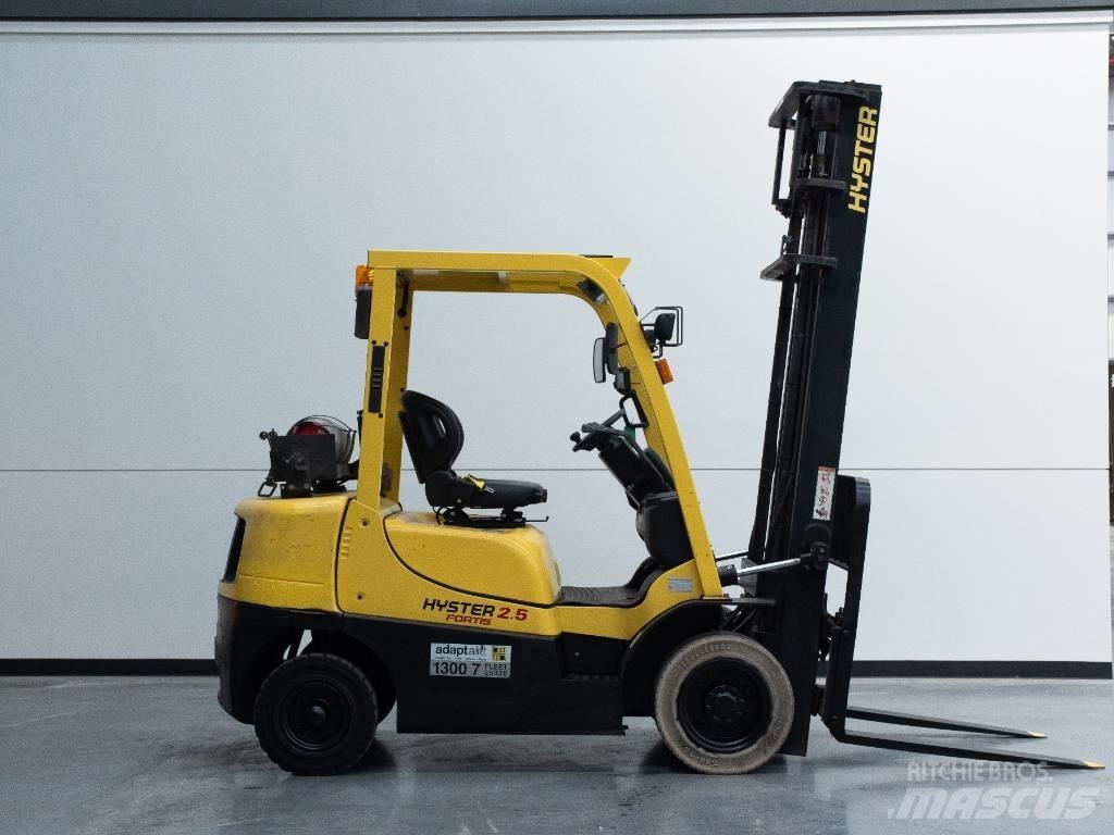Hyster H2.5TX Plinski viličarji