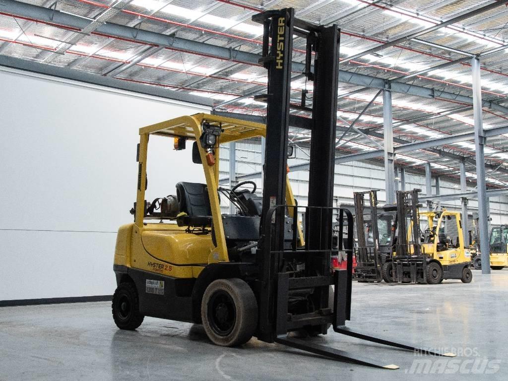 Hyster H2.5TX Plinski viličarji