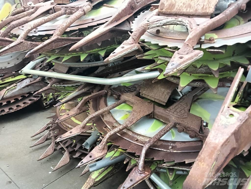 CLAAS ORBIS 750 Stroji za krmo na lastni pogon
