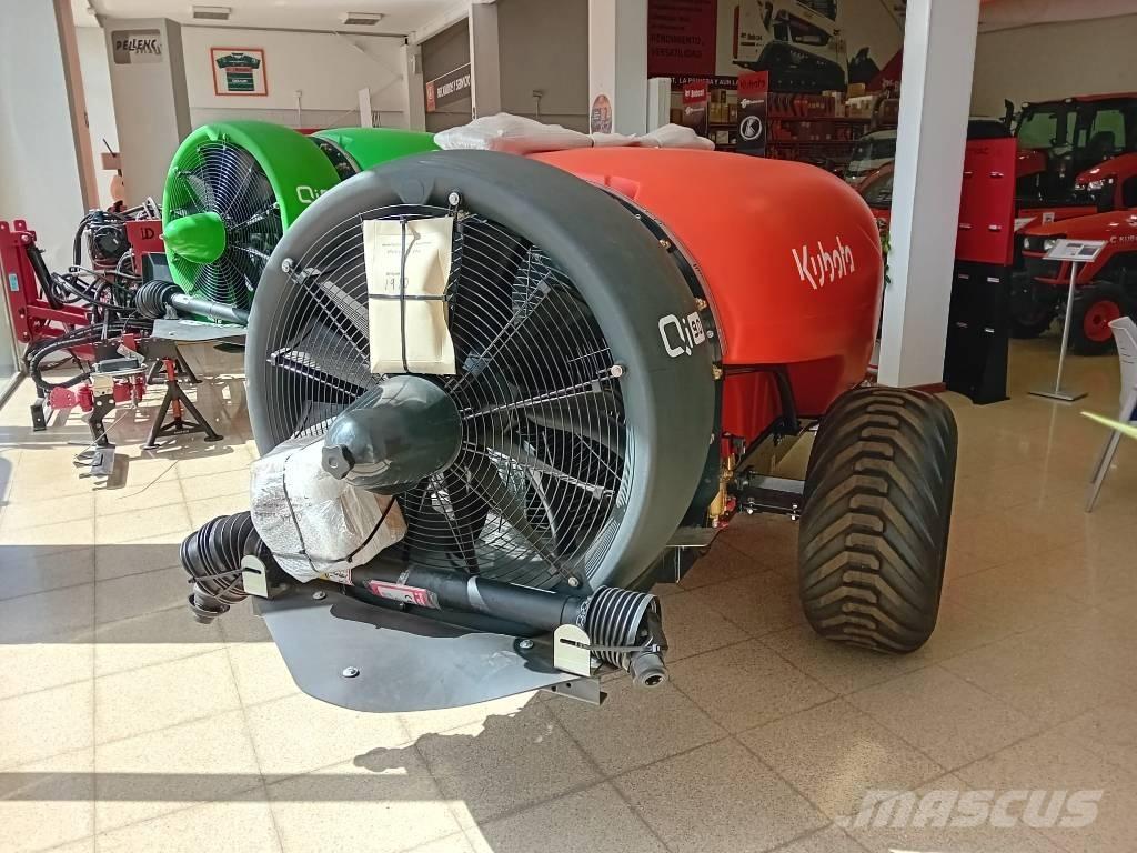 Kubota XTA3120 Vlečne škropilnice