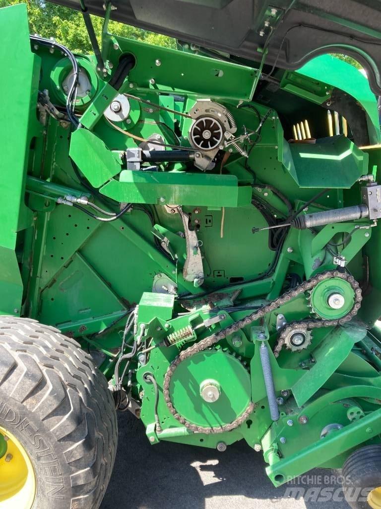John Deere F441R Balirke (okrogle bale)