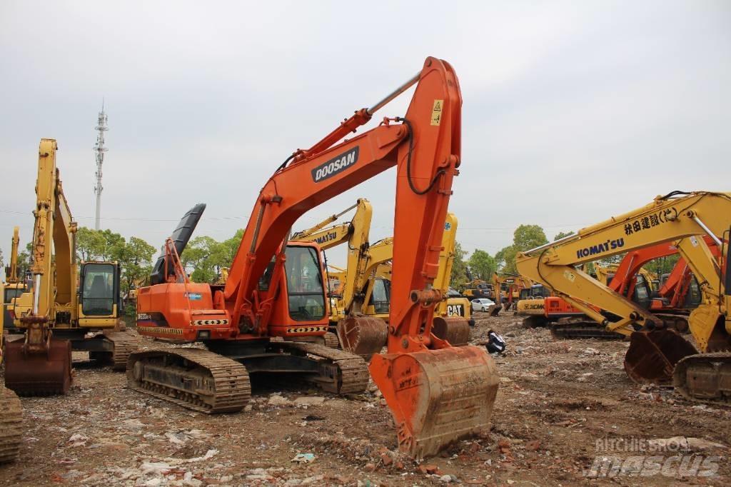 Doosan 220 LC-7 Bagri goseničarji