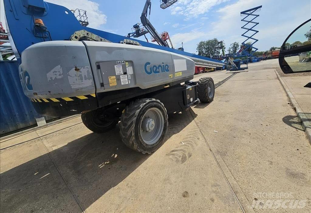 Genie SX135 XC Teleskopske dvižne ploščadi