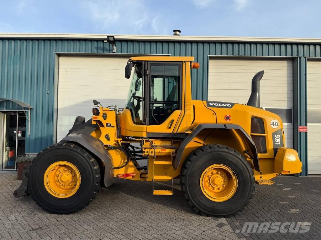 Volvo L 60 G Kolesni nakladalci