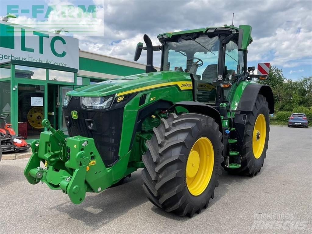 John Deere 8R340 Traktorji