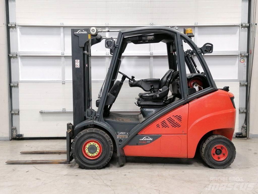 Linde H30T-02 Plinski viličarji