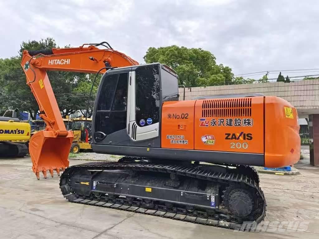 Hitachi ZX 200 Bagri goseničarji
