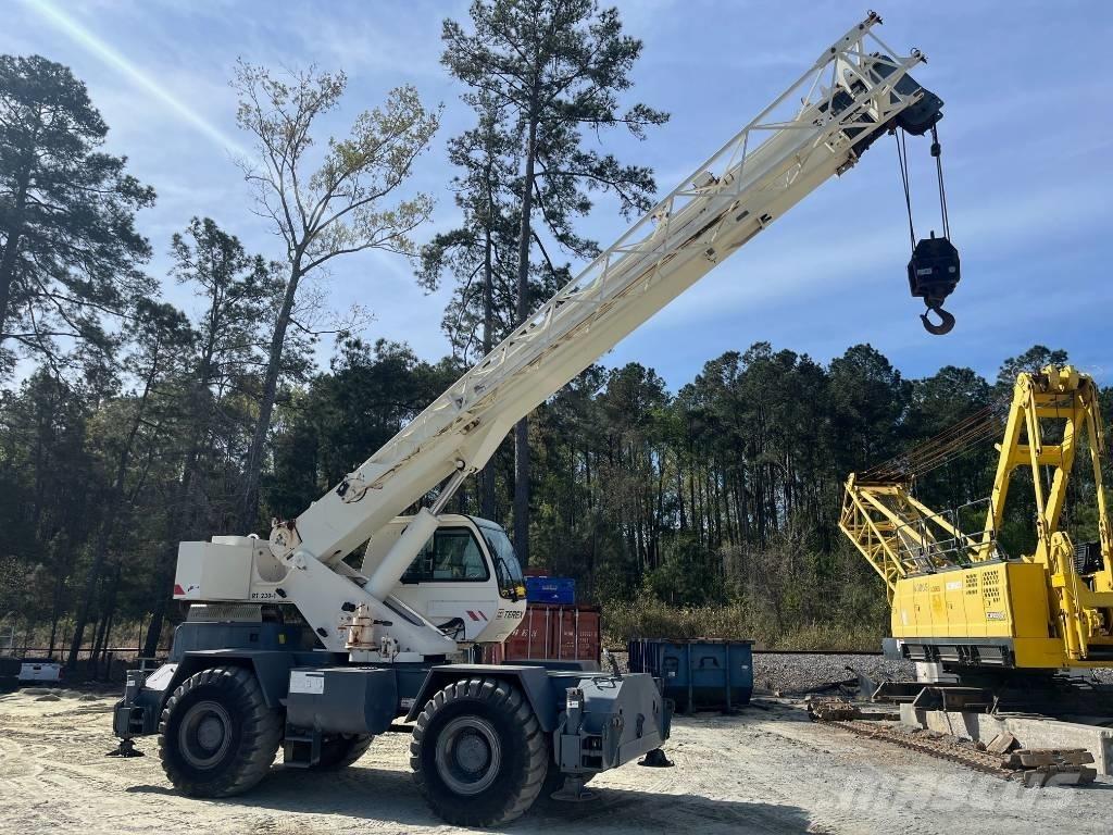 Terex RT 230-1 Avtodvigala
