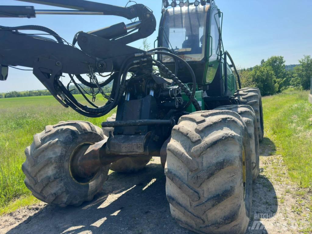 John Deere 1470 E Harvesterji