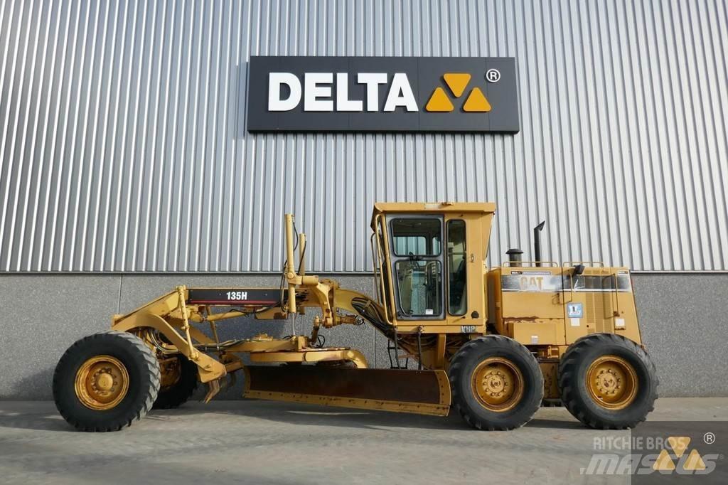 CAT 135H Grederji