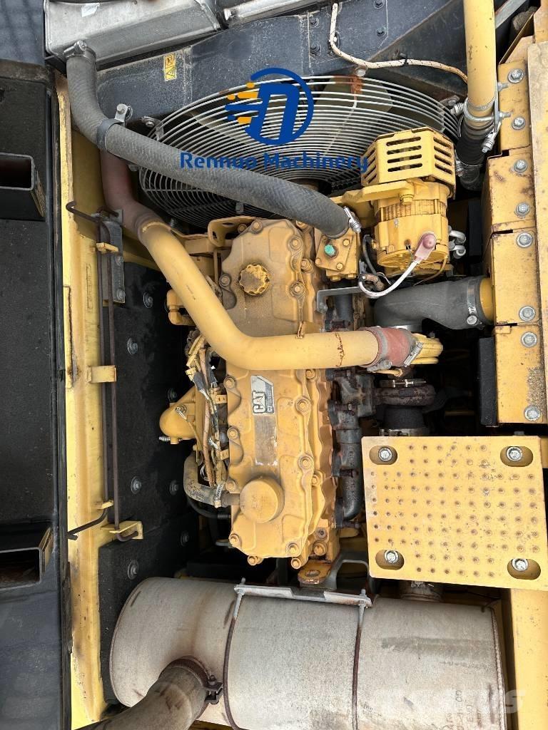 CAT 329D Bagri goseničarji