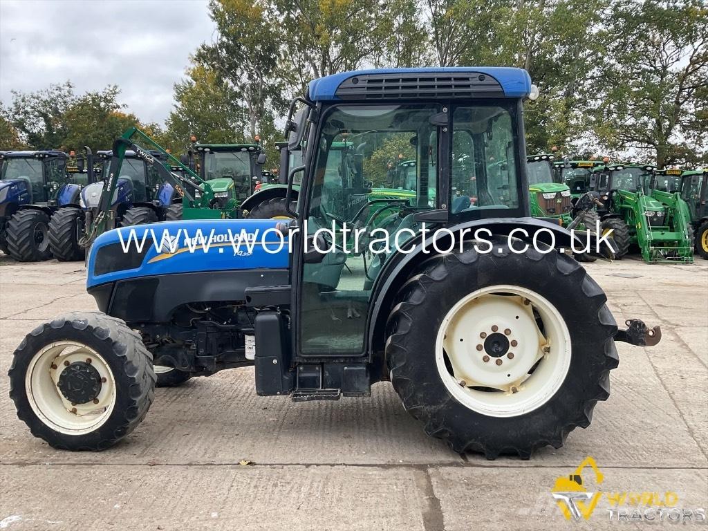 New Holland T 4.95 F Traktorji