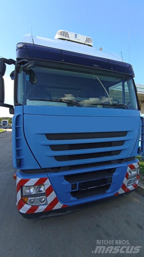 Iveco AS 440 S45 TP Vlačilci