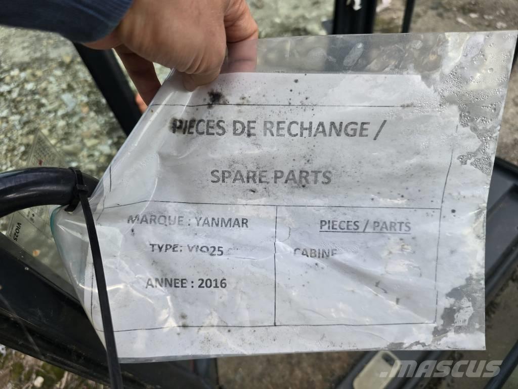 Yanmar Vio 25 Cabine Kabine in notranjost