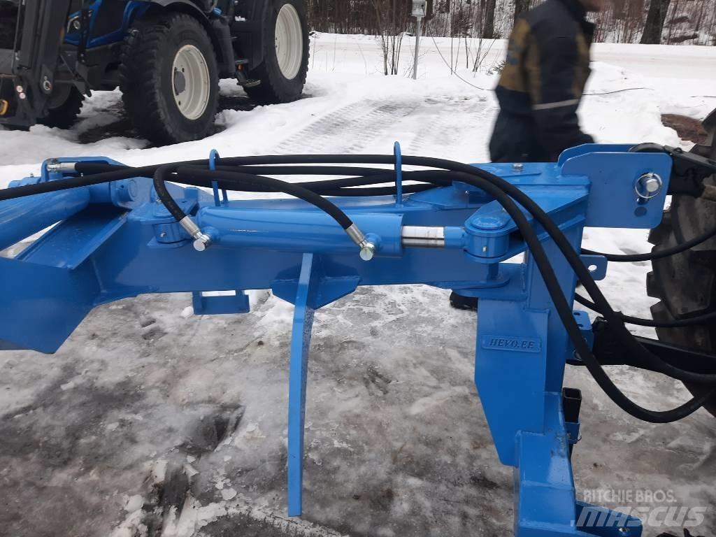  HEVO H1500 Žerjavi (dvigala) in nakladalci