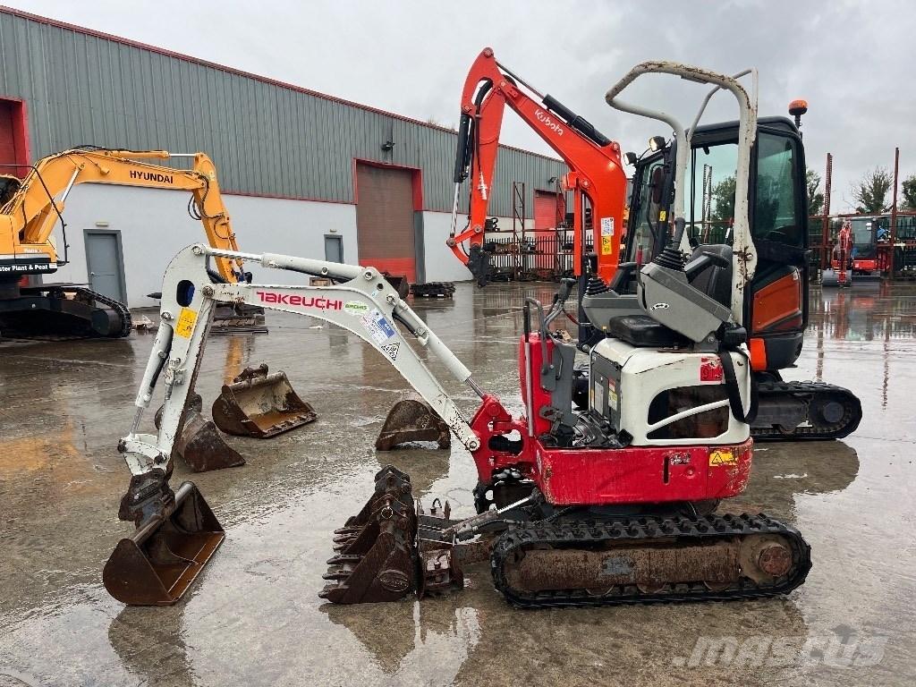 Takeuchi TB 210 R Mini bagri <7t