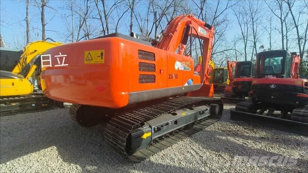 Hitachi ZX 210-3 Bagri goseničarji