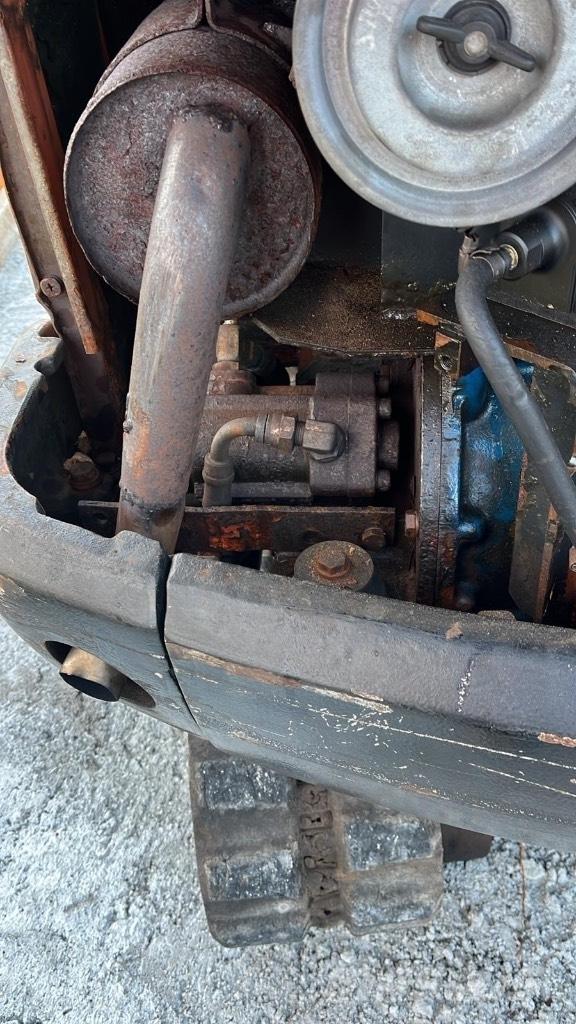 Hitachi Ex30-1 Mini bagri <7t