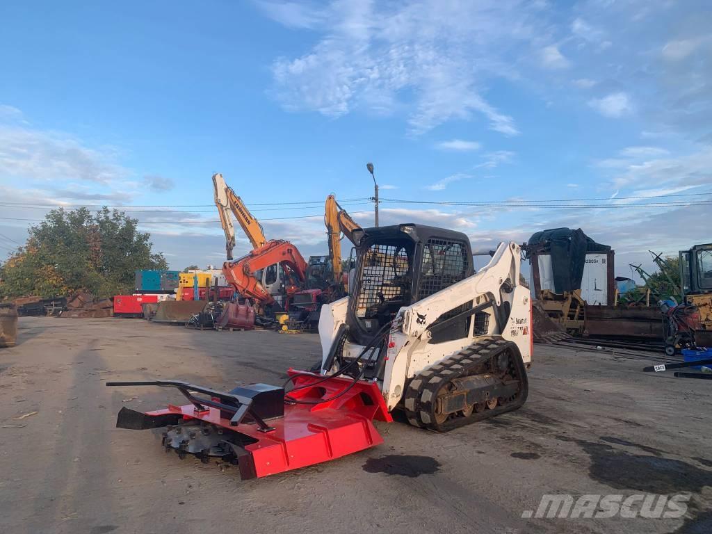 Bobcat T 590 Skid steer mini nakladalci