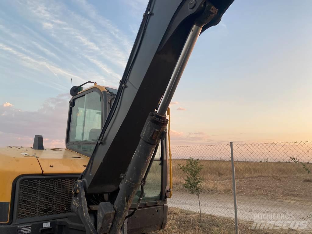 Volvo ECR 88 D Midi bagri 7t – 12t