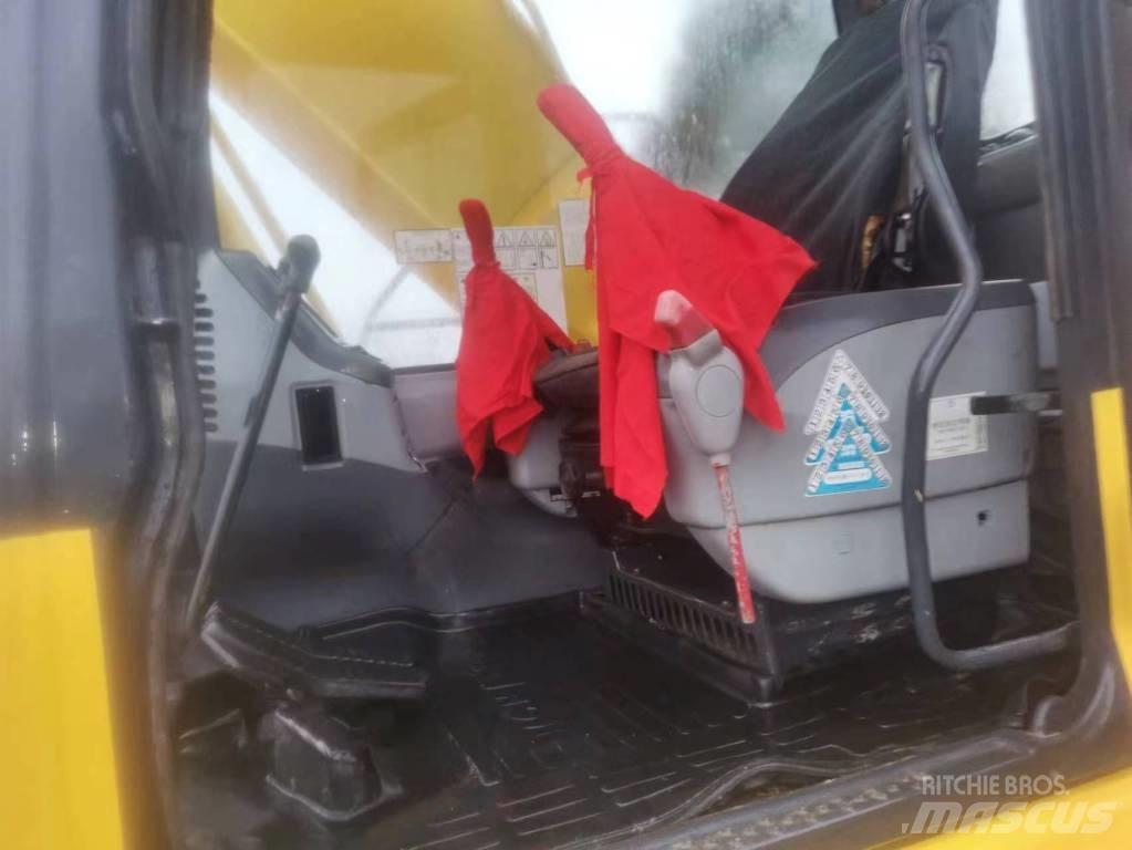 Komatsu pc220-7 Bagri goseničarji