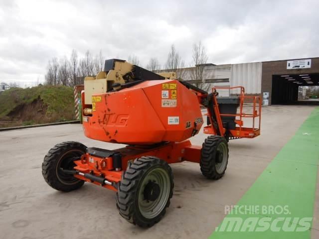 JLG 340AJ Zglobne dvižne ploščadi