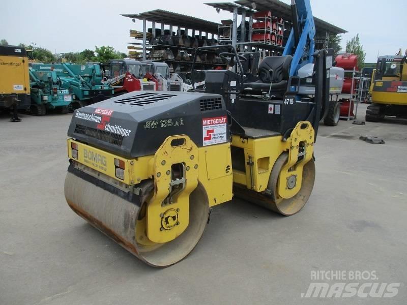 Bomag BW 135 AD Dvojni valjarji