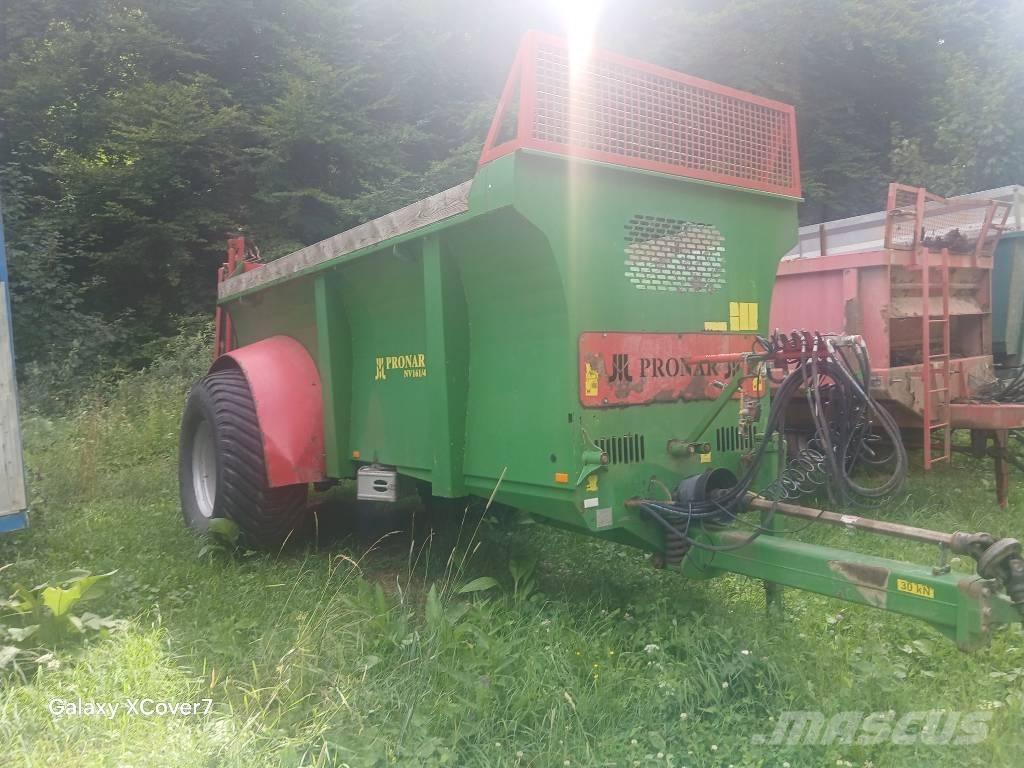Pronar NV161/4 Trosilniki gnoja