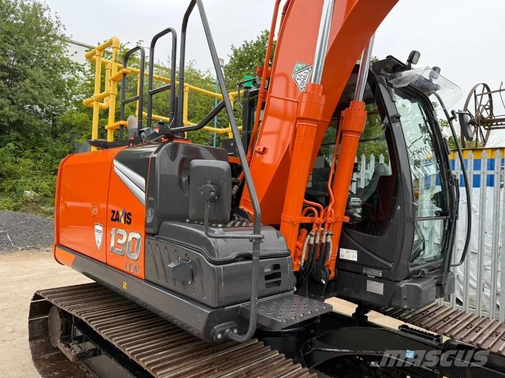 Hitachi ZX130-7 Bagri goseničarji