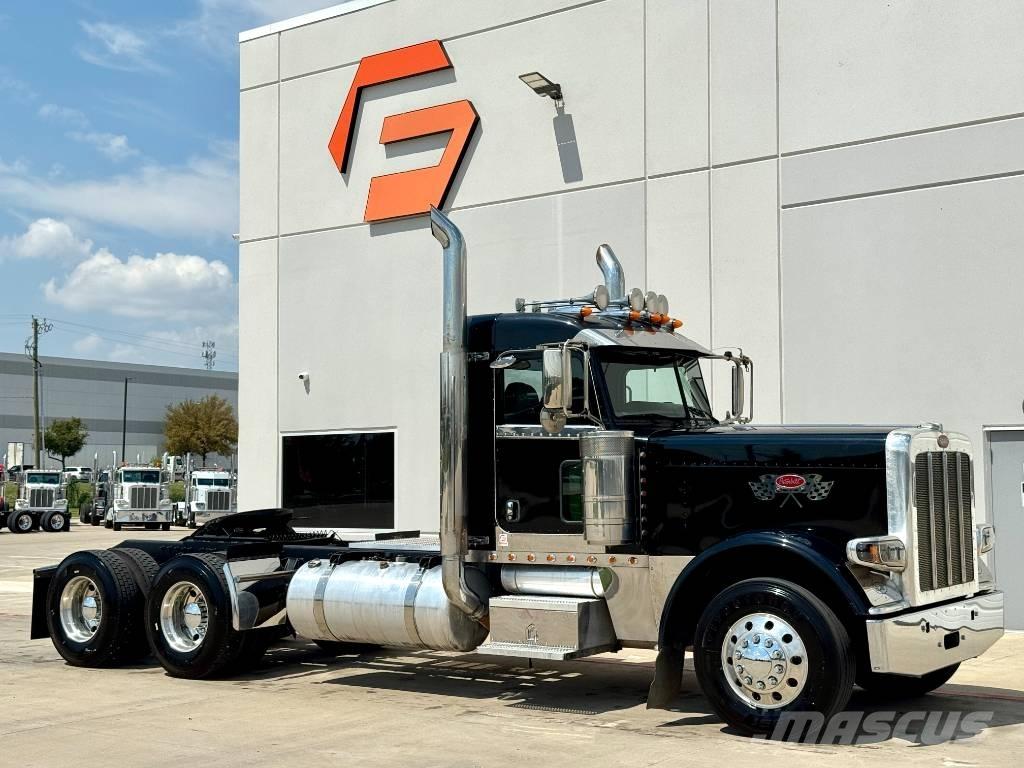 Peterbilt 389 Vlačilci