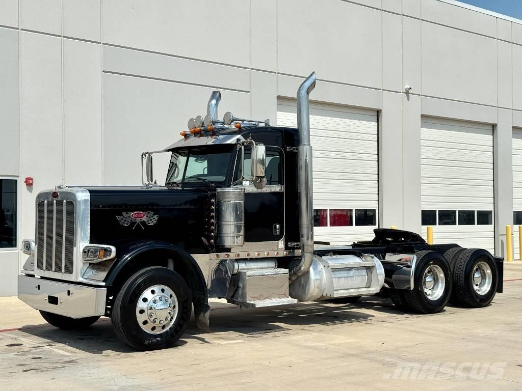 Peterbilt 389 Vlačilci