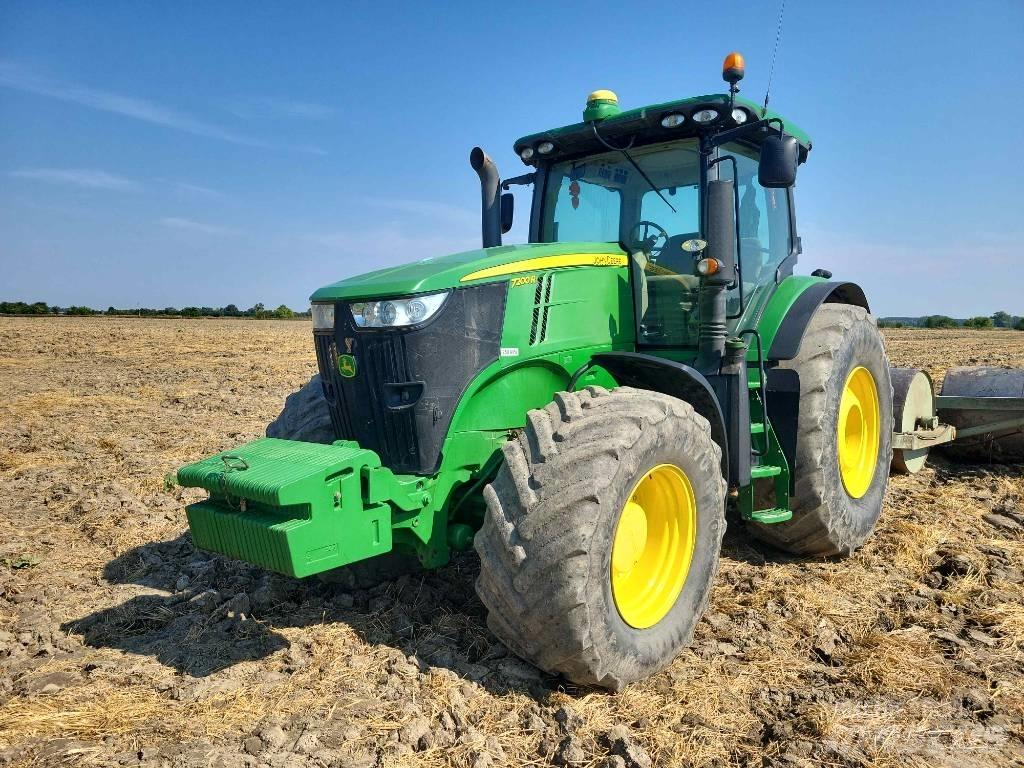John Deere 7200 R Traktorji