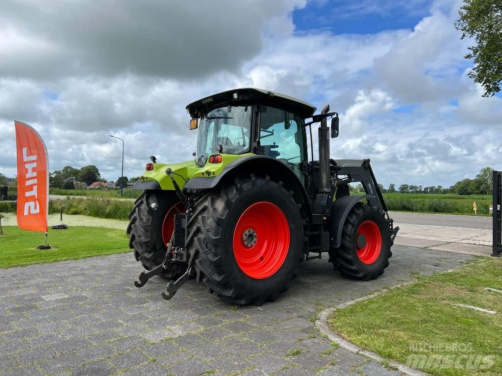 CLAAS Arion 530 CIS Traktorji