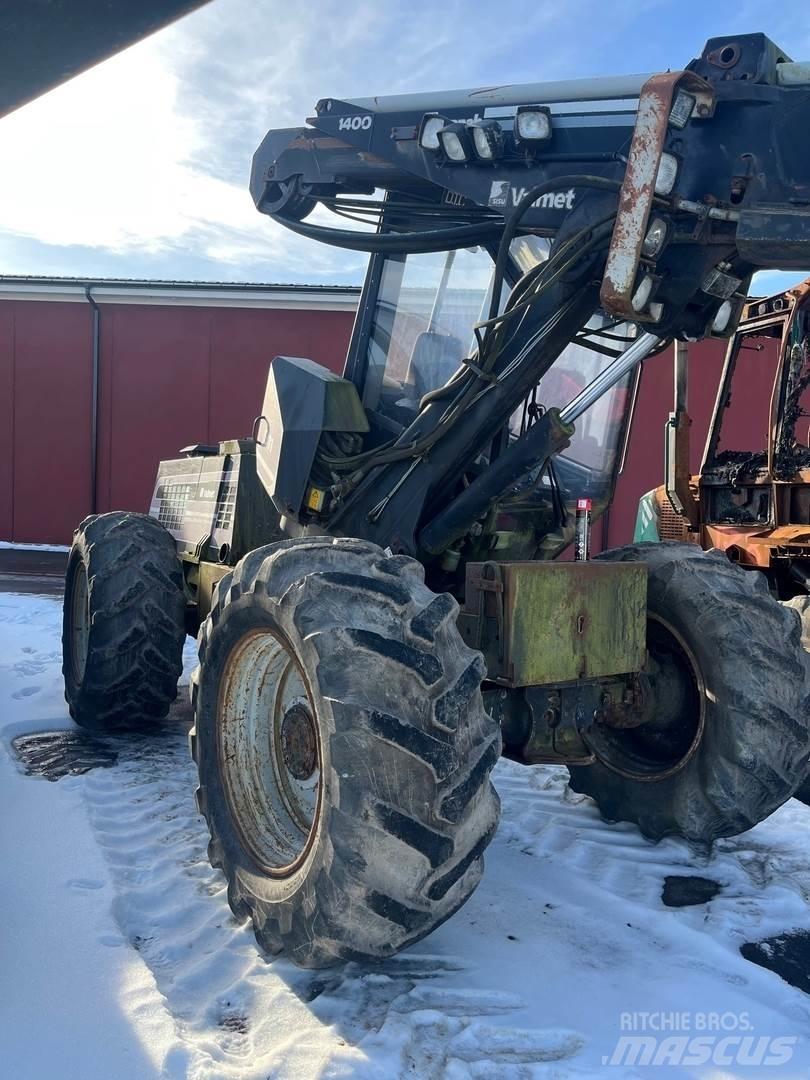 Valmet 911 Harvesterji