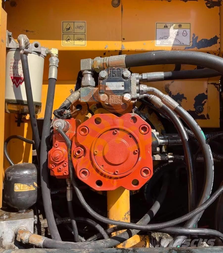 Hyundai 150W-9 Bagri goseničarji