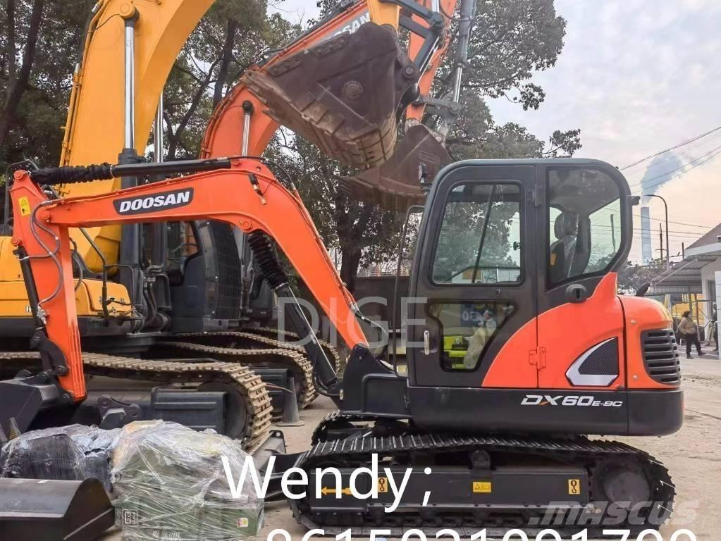 Doosan DX 60 Mini bagri <7t