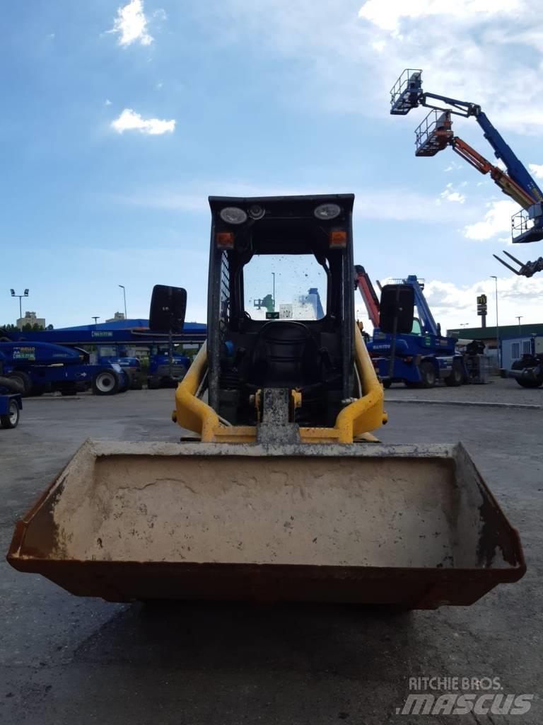 Neuson 501 S Skid steer mini nakladalci
