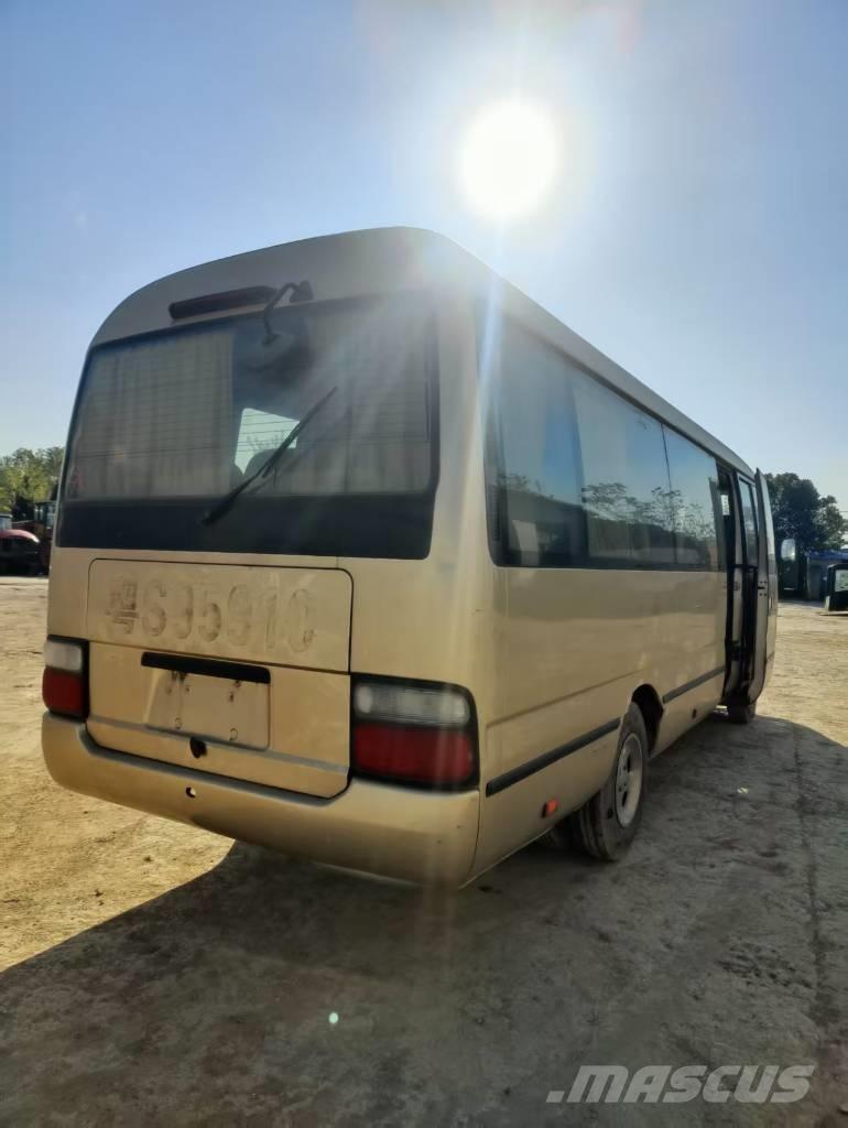Toyota Coaster Medkrajevni avtobusi
