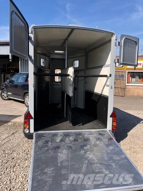 Ifor Williams HB511R Druge prikolice