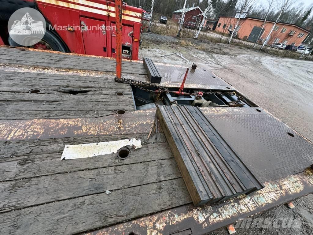 Briab Jumbotrailer Nizko noseče polprikolice