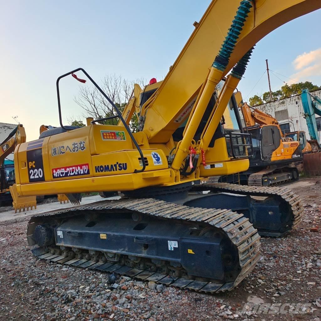 Komatsu PC 220 Bagri goseničarji