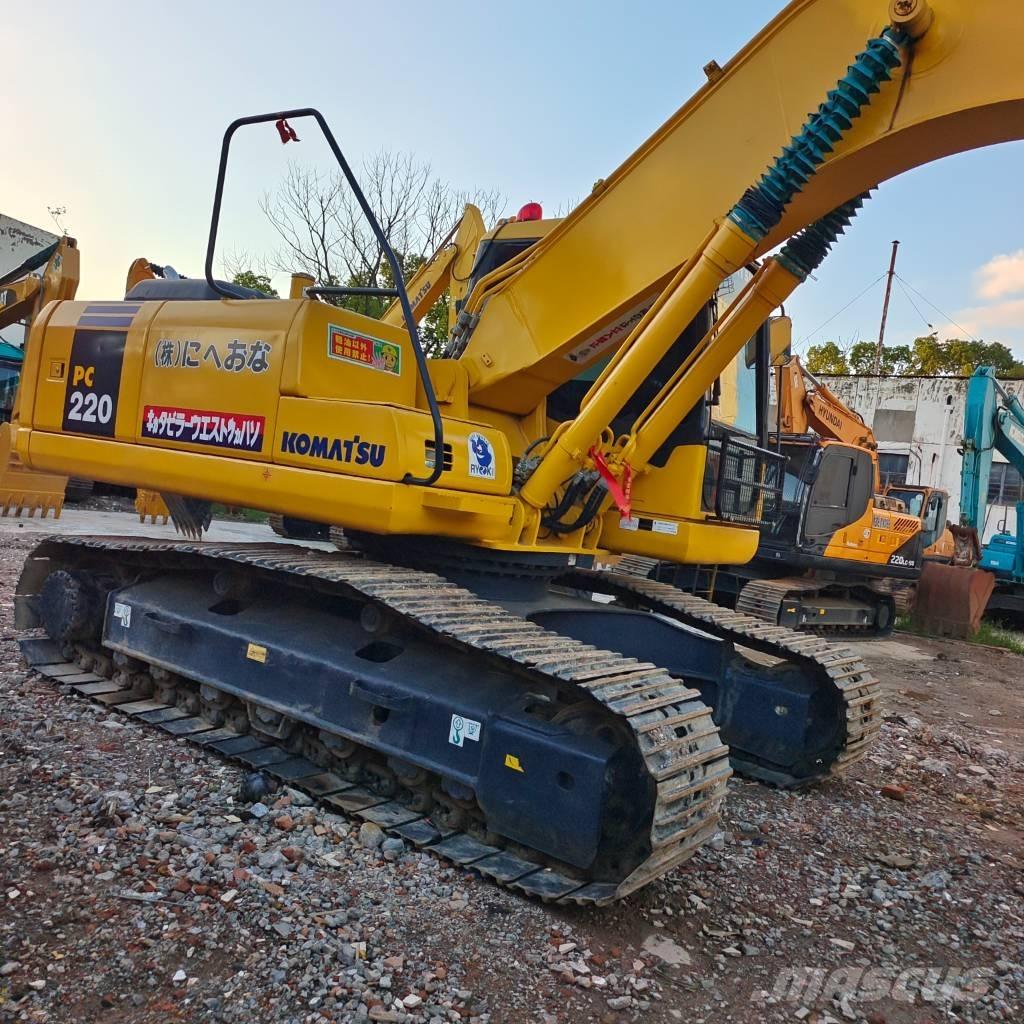 Komatsu PC 220 Bagri goseničarji