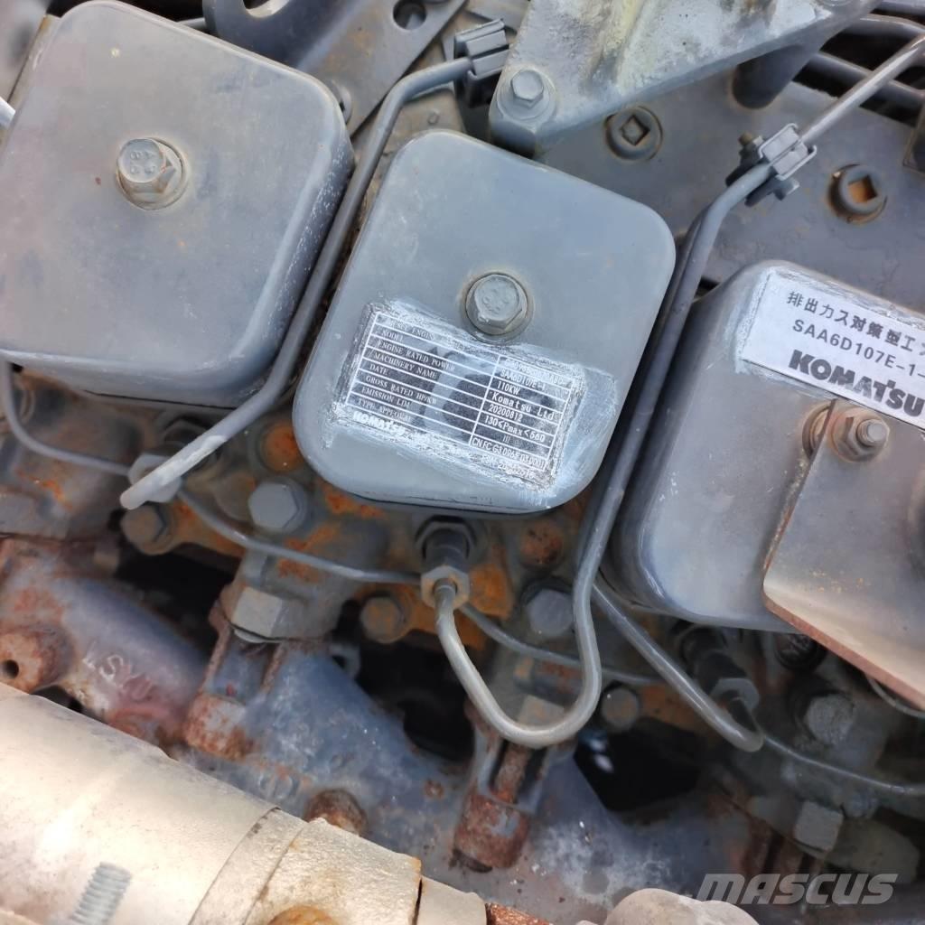 Komatsu PC 220 Bagri goseničarji