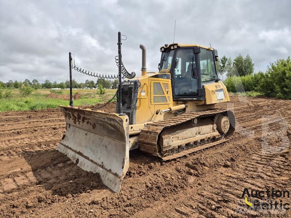 CAT D 6 K Buldožerji goseničarji