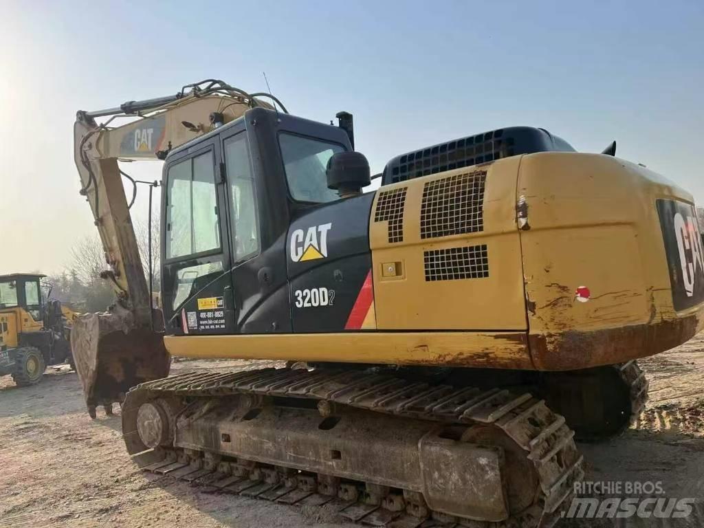 CAT 320 D2 Bagri goseničarji