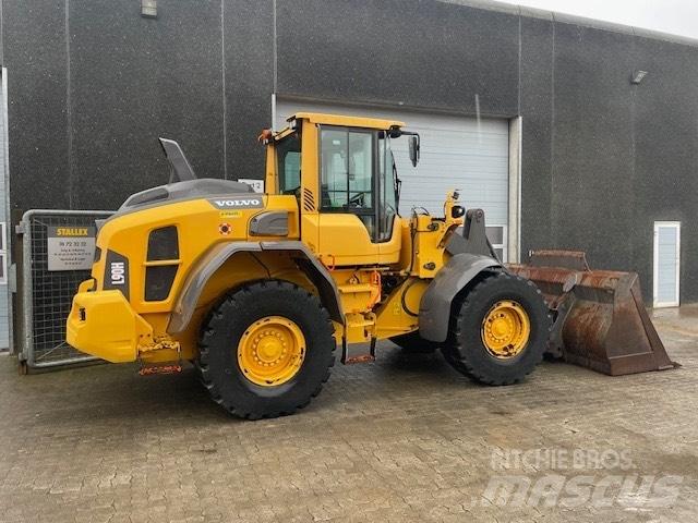 Volvo L90H Kolesni nakladalci