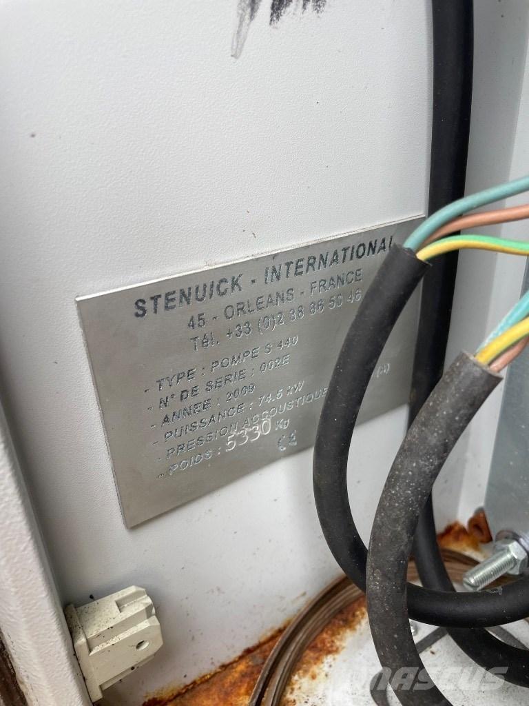 Stenuick S440 Mobilni vrtalni tovornjaki